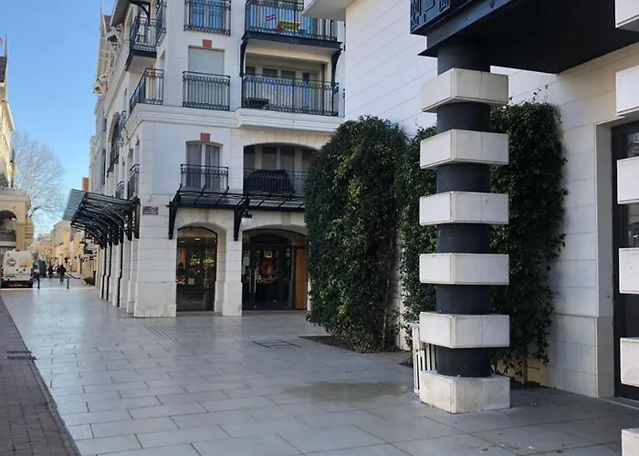 Le Bassin A Vos Pieds Avec T2 Elegant Entre Et Hyper Centre Апартаменты Аркашон